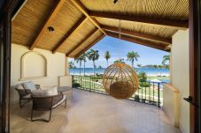 Villa in Playa Flamingo - Private Beachfront Villa