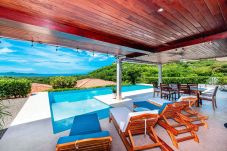 House in Playa Flamingo - Ocean View Home in Gated Community